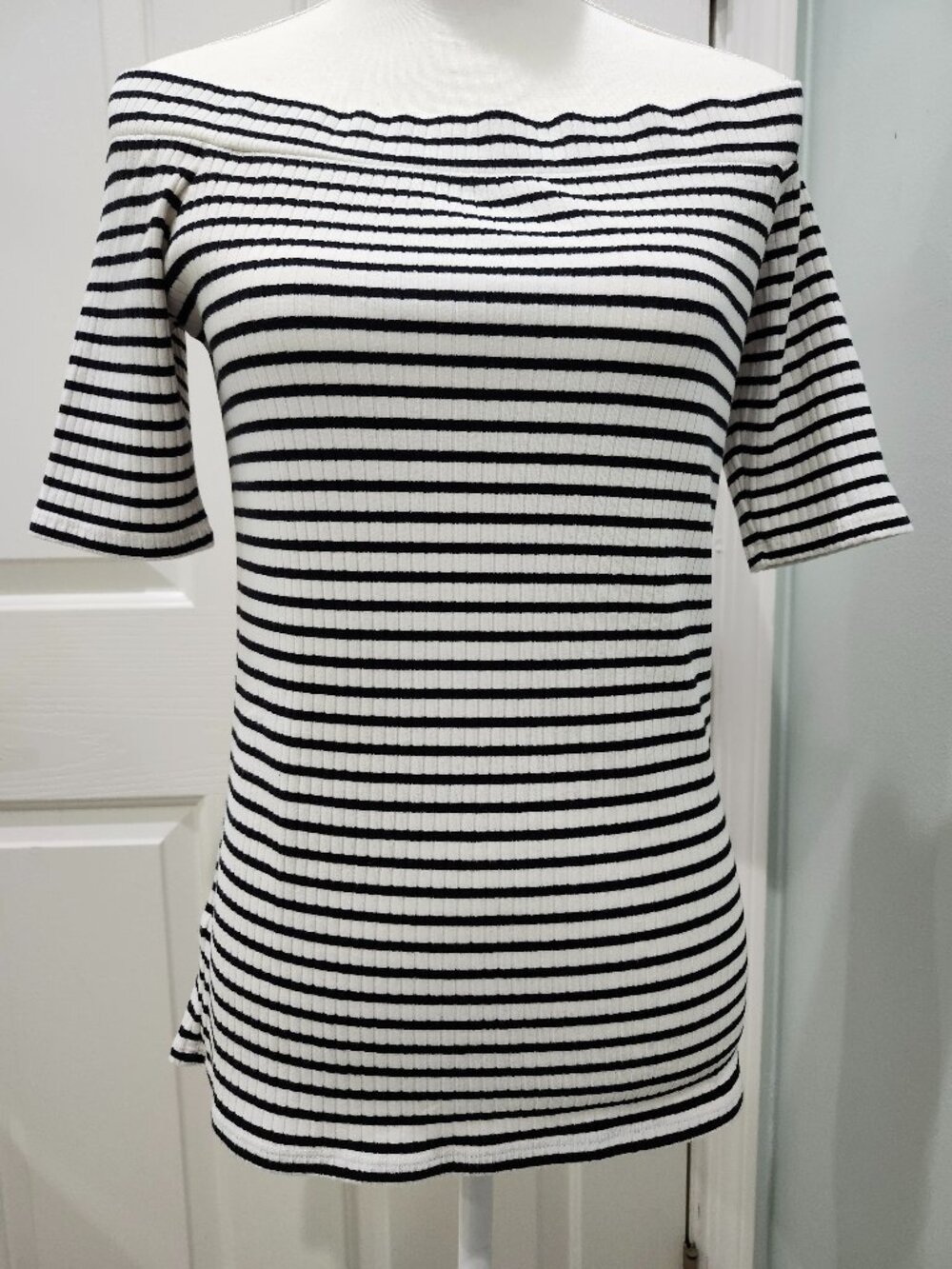 Loft Outlet Black and White Striped Top, Off-The-Shoulder, Size Medium, NWOT